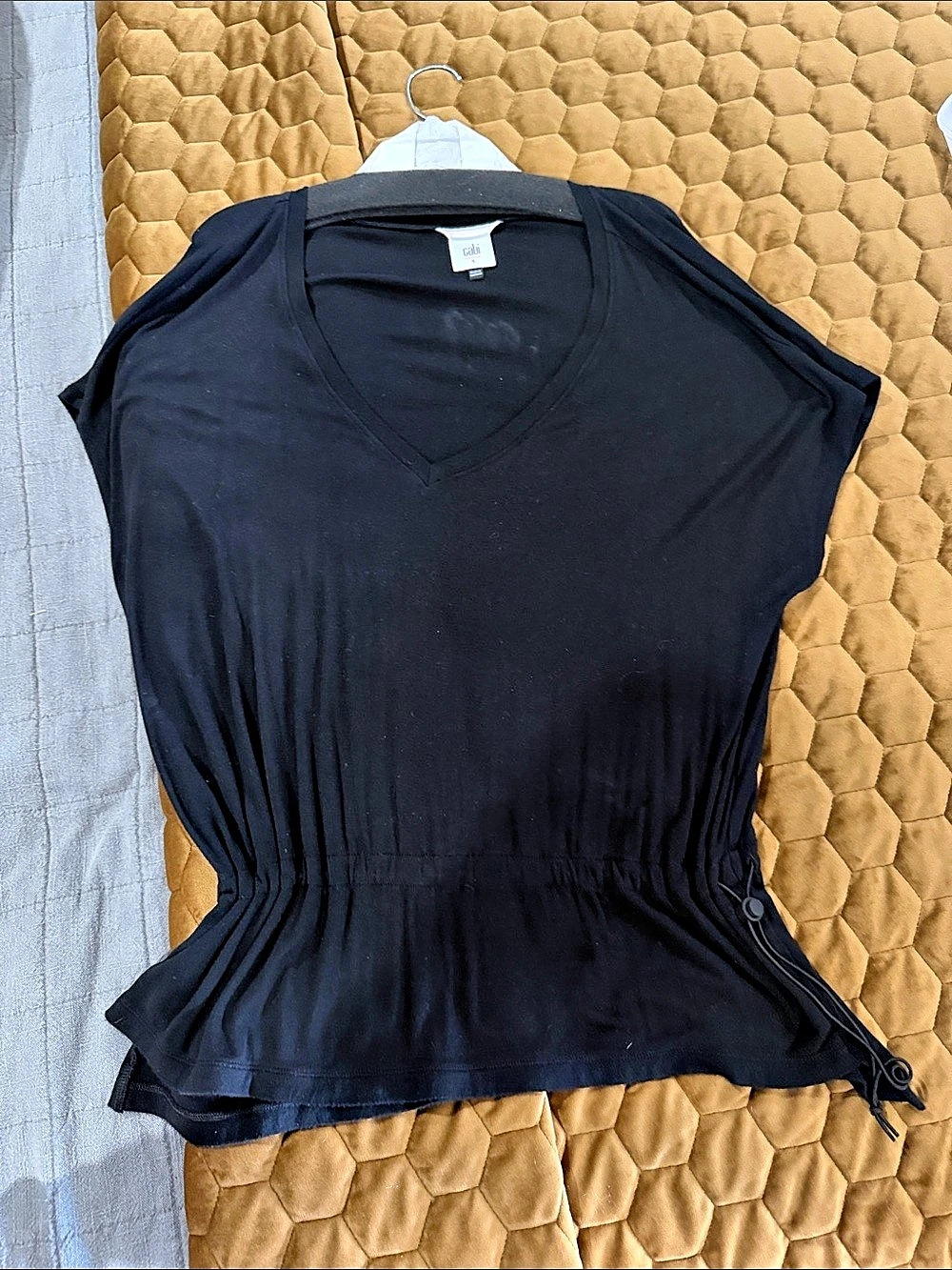 Cabi V-Neck Peplum Top in Black Size Small
